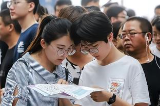 哈登：这是以后很多场胜利的第一场 要为客场之旅做好准备